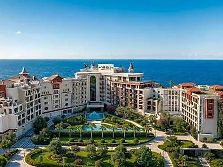 Merit Crystal Cove Casino And Otel 5*